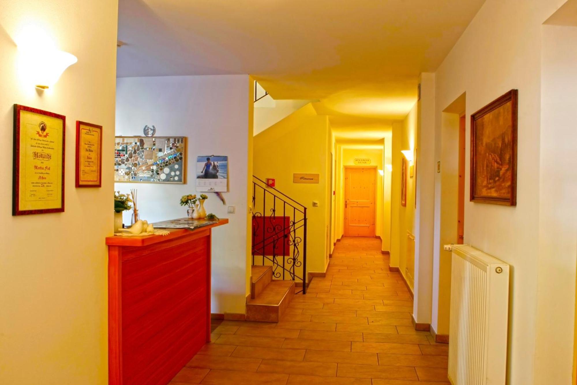 Gasthaus Bad Siess Longostagno ภายนอก รูปภาพ