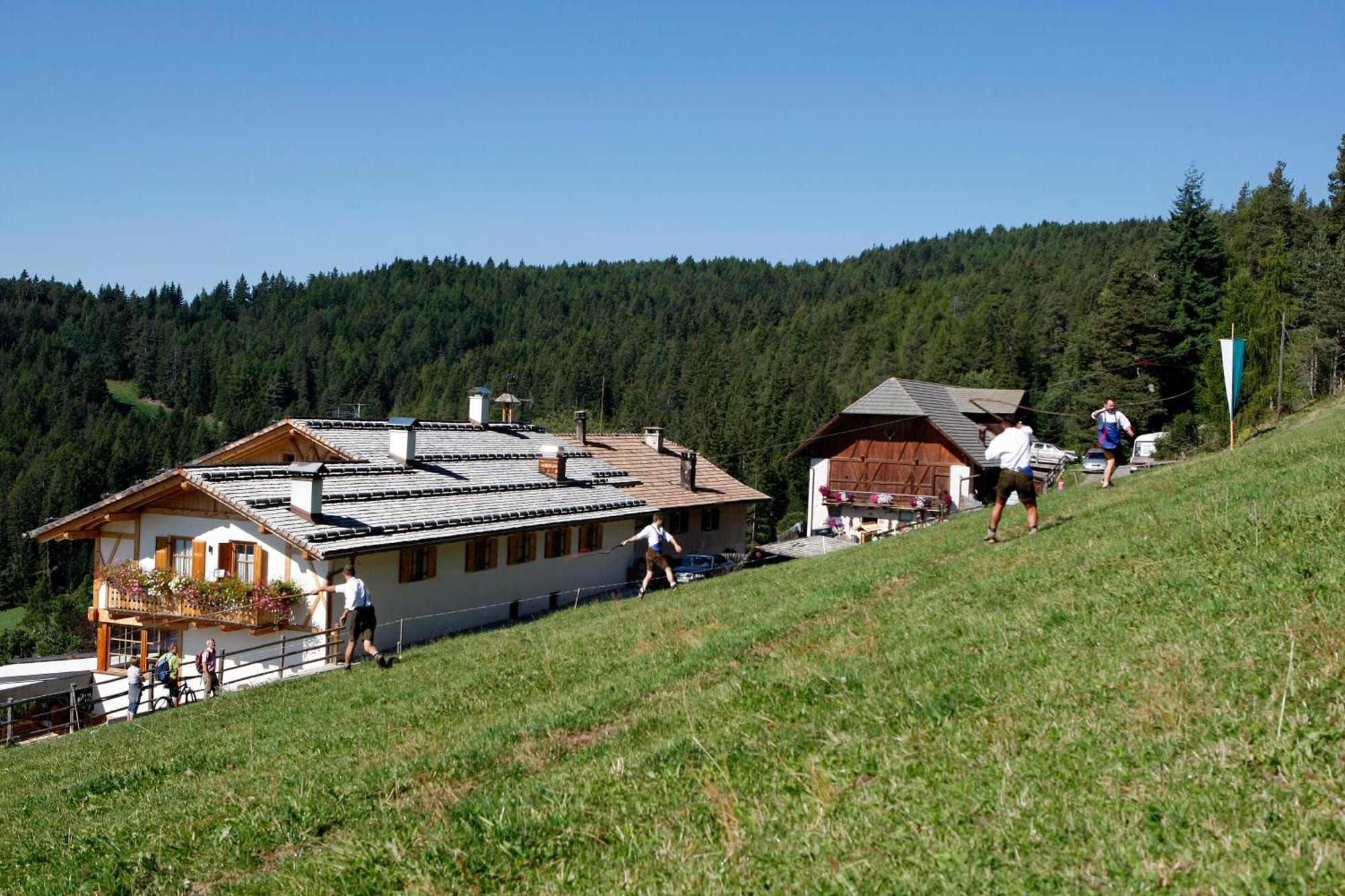 Gasthaus Bad Siess Longostagno ภายนอก รูปภาพ