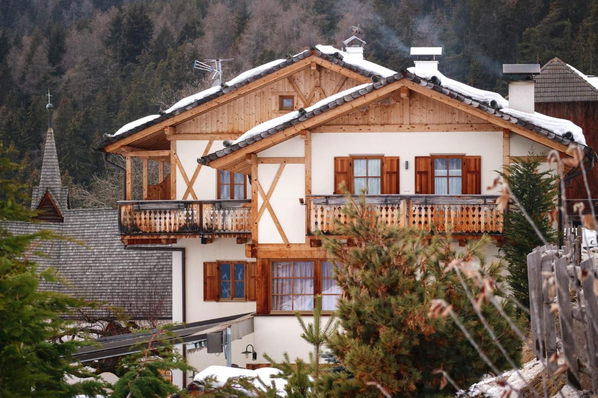 Gasthaus Bad Siess Longostagno ภายนอก รูปภาพ